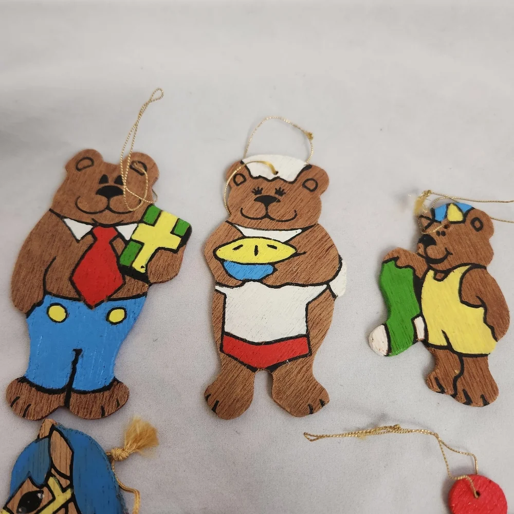 12 Flat Wooden Christmas Ornaments Vtg Bears Kids